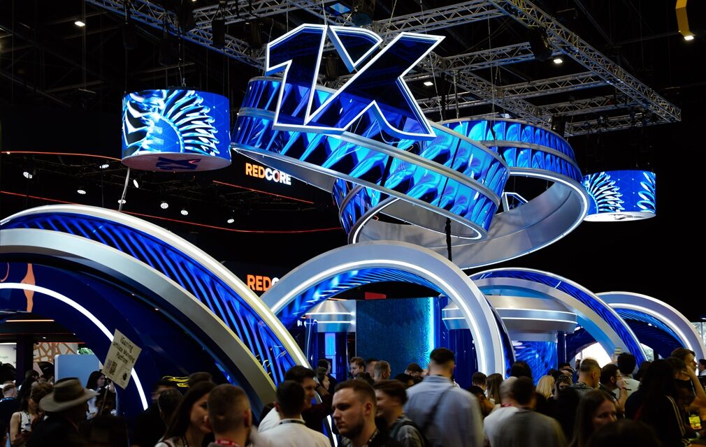 How Blaise Matuidi from PSG Created a Show with 1xAffiliates Partners in Dubai