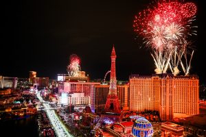 Read more about the article FORMULA 1 HEINEKEN SILVER LAS VEGAS GRAND PRIX PARTNERS WITH PAPI STEAK AT FONTAINEBLEAU LAS VEGAS FOR LUXURIOUS TRACKSIDE F1® GARAGE