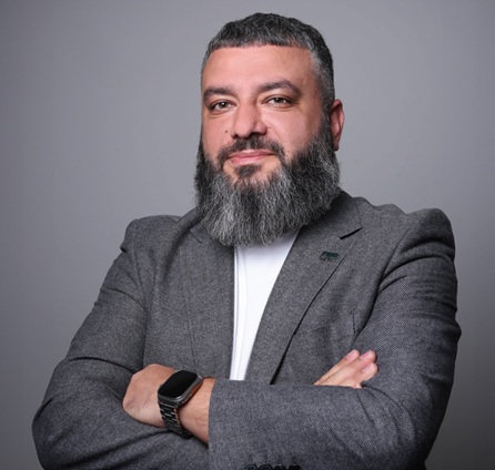 zaven sahakyan