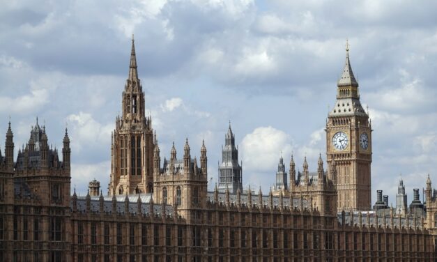 Treasury Ignored DCMS Warnings Over Gambling Tax Hike Before Autumn Budget